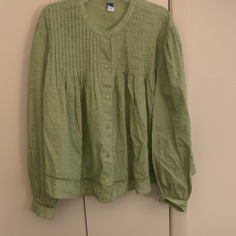 Old Navy Light Green Long-Sleeve Blouse